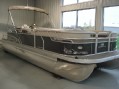 featured boat from moon marine
