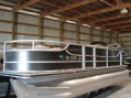 featured boat from moon marine