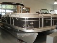 featured boat from moon marine