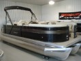 featured boat from moon marine