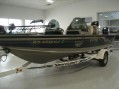 featured boat from moon marine