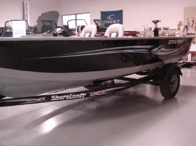 featured boat from moon marine